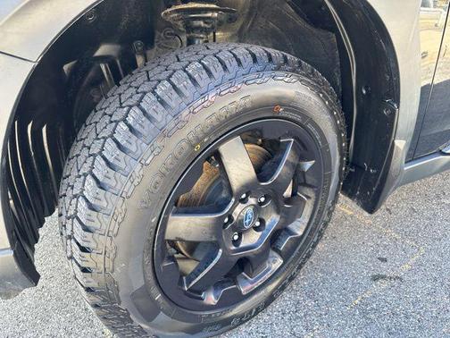 Crystal Black Silica 2023 Subaru Outback Wilderness