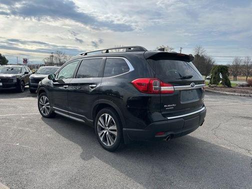 Crystal Black Silica 2019 Subaru Ascent Touring 7-Passenger