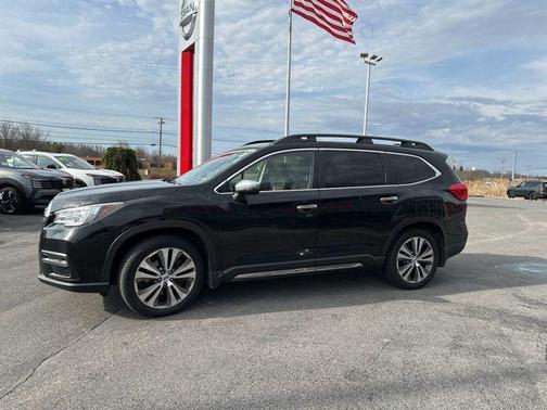 Crystal Black Silica 2019 Subaru Ascent Touring 7-Passenger