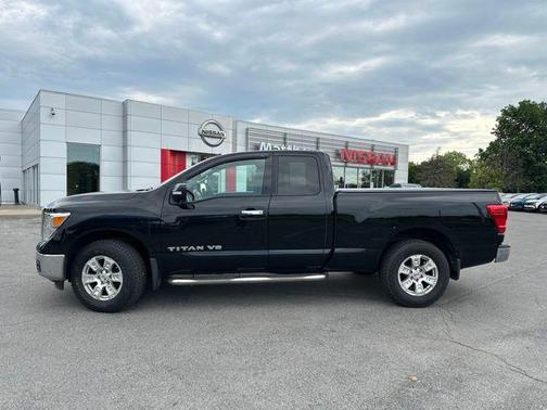 Magnetic Black 2018 Nissan Titan SV