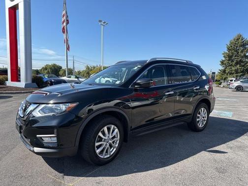 2017 Nissan Rogue SV