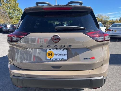 2026 Nissan Rogue Rock Creek