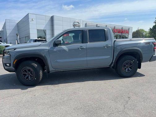 Boulder Gray Pearl 2026 Nissan Frontier PRO-4X