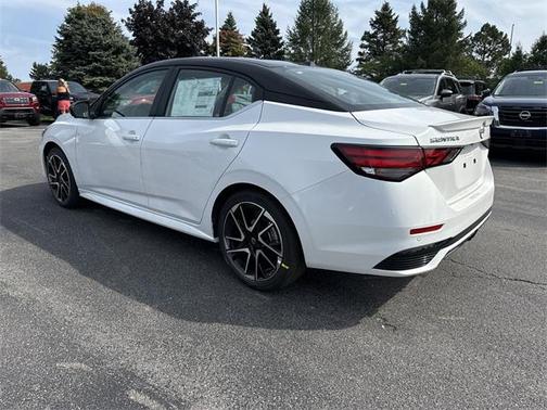 2025 Nissan Sentra SR