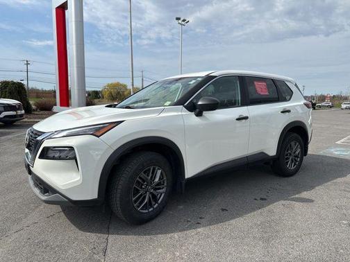 Glacier White 2023 Nissan Rogue S