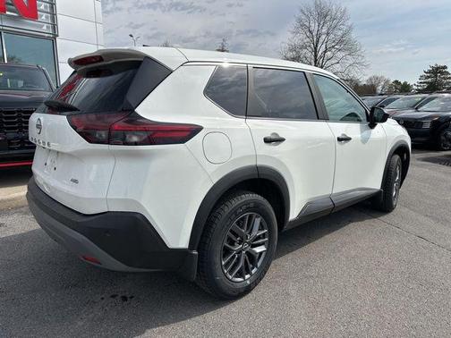 Glacier White 2023 Nissan Rogue S
