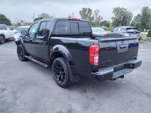 Magnetic Black Pearl 2020 Nissan Frontier SV
