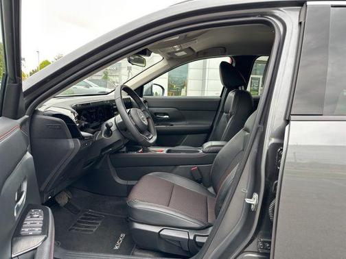 Gun Metallic 2025 Nissan Kicks SR