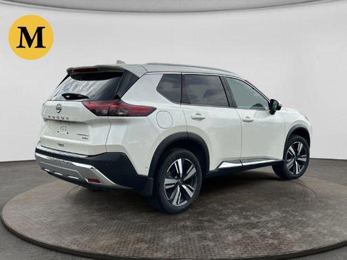 Pearl White Tricoat 2023 Nissan Rogue Platinum