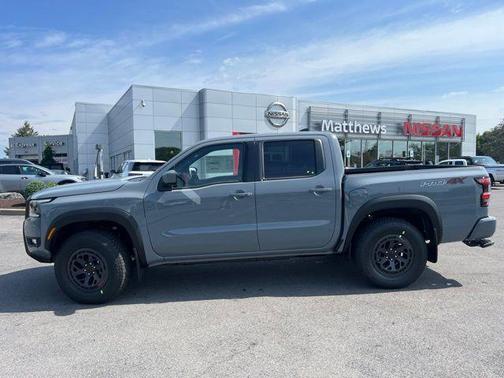 Boulder Gray Pearl 2026 Nissan Frontier PRO-4X