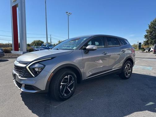 2023 Kia Sportage Hybrid LX