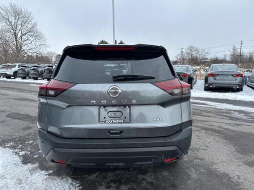 2021 Nissan Rogue S