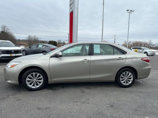 2017 Toyota Camry XLE
