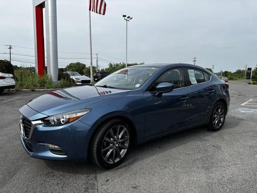 2018 Mazda Mazda3 Touring
