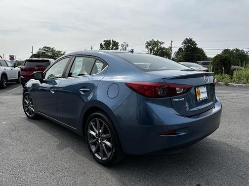 2018 Mazda Mazda3 Touring