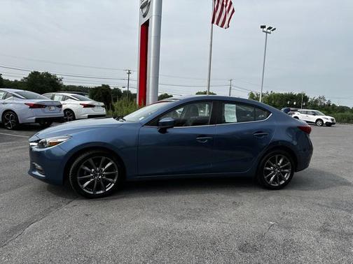 2018 Mazda Mazda3 Touring