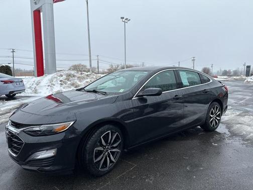 2022 Chevrolet Malibu FWD RS