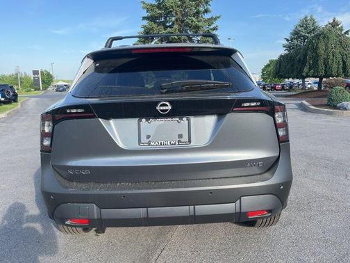 Gun Metallic 2026 Nissan Kicks SV