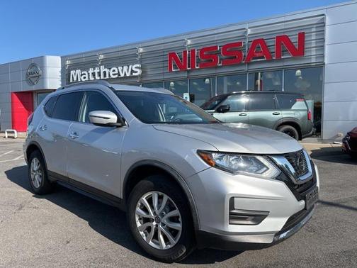 2020 Nissan Rogue SV