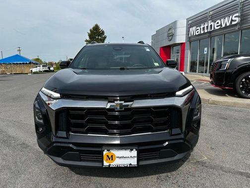 Mosaic Black Metallic 2025 Chevrolet Equinox AWD ACTIV