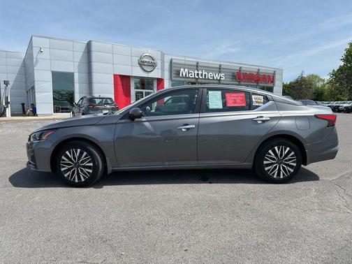Gun Metallic 2023 Nissan Altima 2.5 SV