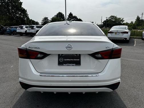 2022 Nissan Altima 2.5 SV