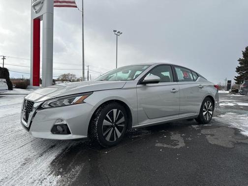2020 Nissan Altima 2.5 SV