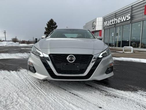 2020 Nissan Altima 2.5 SV
