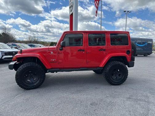 Firecracker Red Clearcoat 2017 Jeep Wrangler Unlimited Sahara