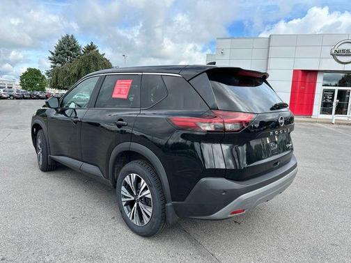 Super Black 2023 Nissan Rogue SV