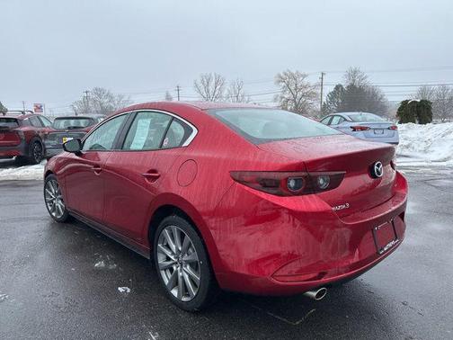 2022 Mazda Mazda3 FWD w/Preferred Package
