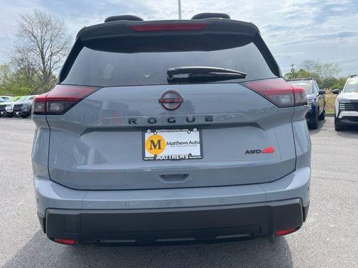 Boulder Gray Pearl 2026 Nissan Rogue Rock Creek