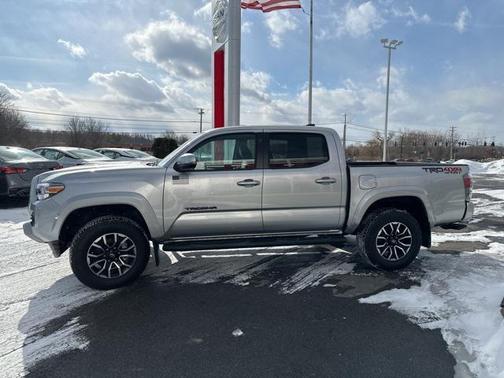 2022 Toyota Tacoma TRD Sport