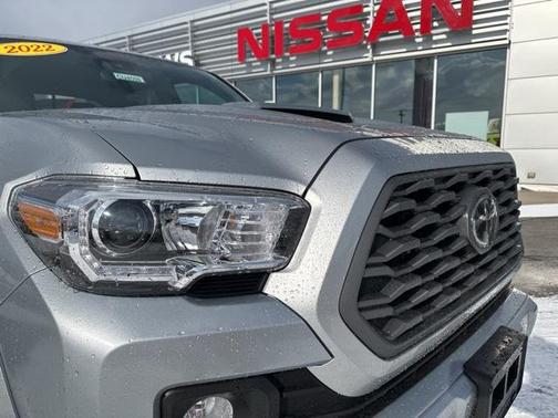 2022 Toyota Tacoma TRD Sport