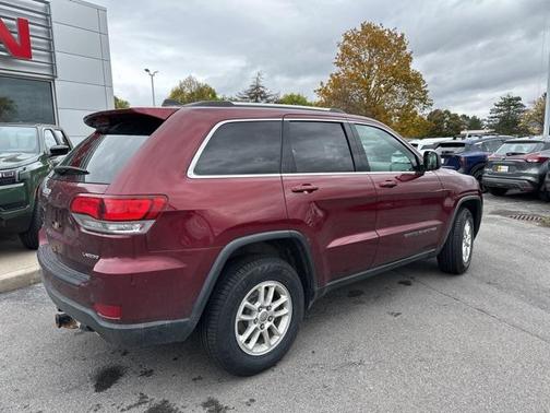 2020 Jeep Grand Cherokee Laredo