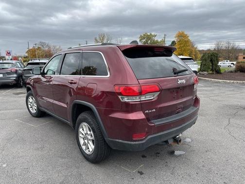 2020 Jeep Grand Cherokee Laredo