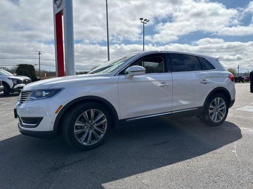 White Platinum Clearcoat Metallic 2017 Lincoln MKX Reserve