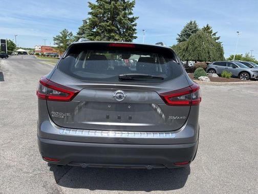 Gun Metallic 2020 Nissan Rogue Sport SV