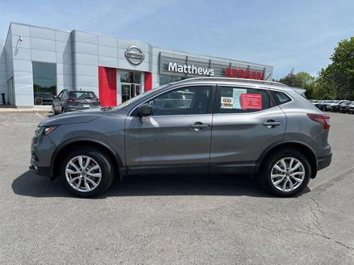 Gun Metallic 2020 Nissan Rogue Sport SV