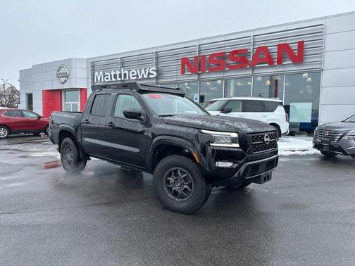 2023 Nissan Frontier SV