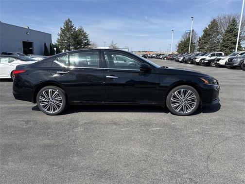 2025 Nissan Altima 2.5 SL