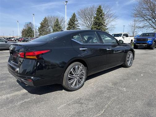 2025 Nissan Altima 2.5 SL