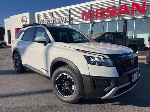 2025 Nissan Pathfinder Rock Creek 4WD
