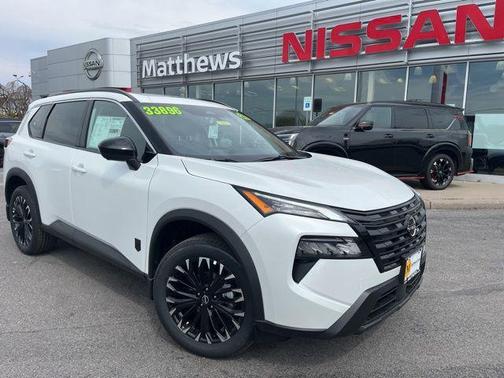 Everest White Pearl Tricoat 2026 Nissan Rogue Dark Armor