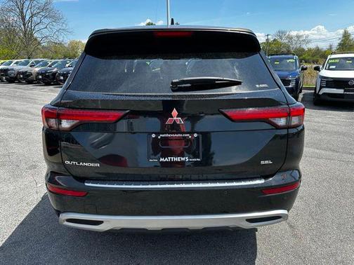 Black Diamond/Deep Bronze Metallic 2023 Mitsubishi Outlander SEL 40th Anniversary S-AWC