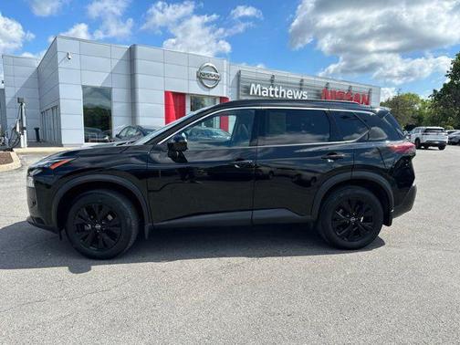 Super Black 2023 Nissan Rogue SV