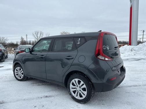 2022 Kia Soul LX