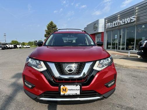 2017 Nissan Rogue SV