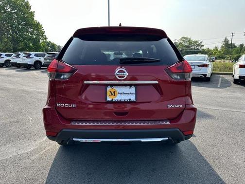 2017 Nissan Rogue SV