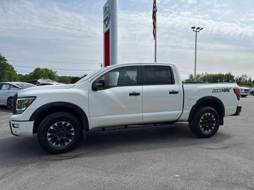2023 Nissan Titan PRO-4X